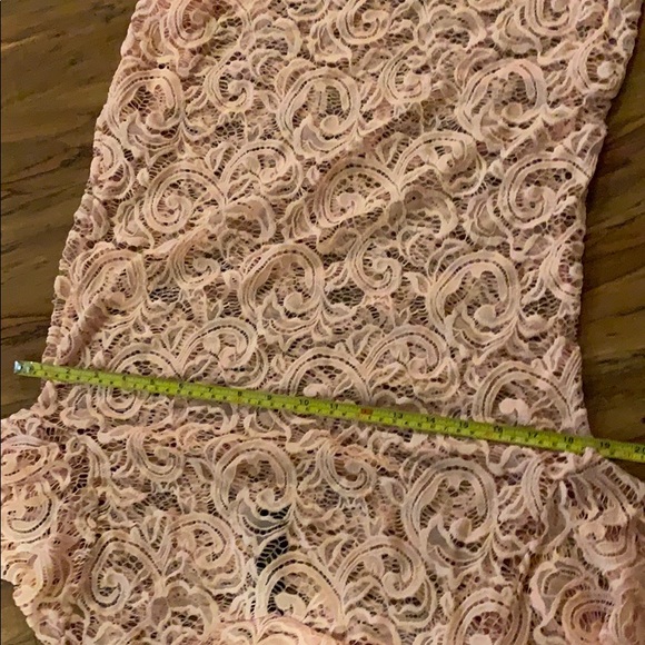 Sheer lace top - Picture 5 of 5